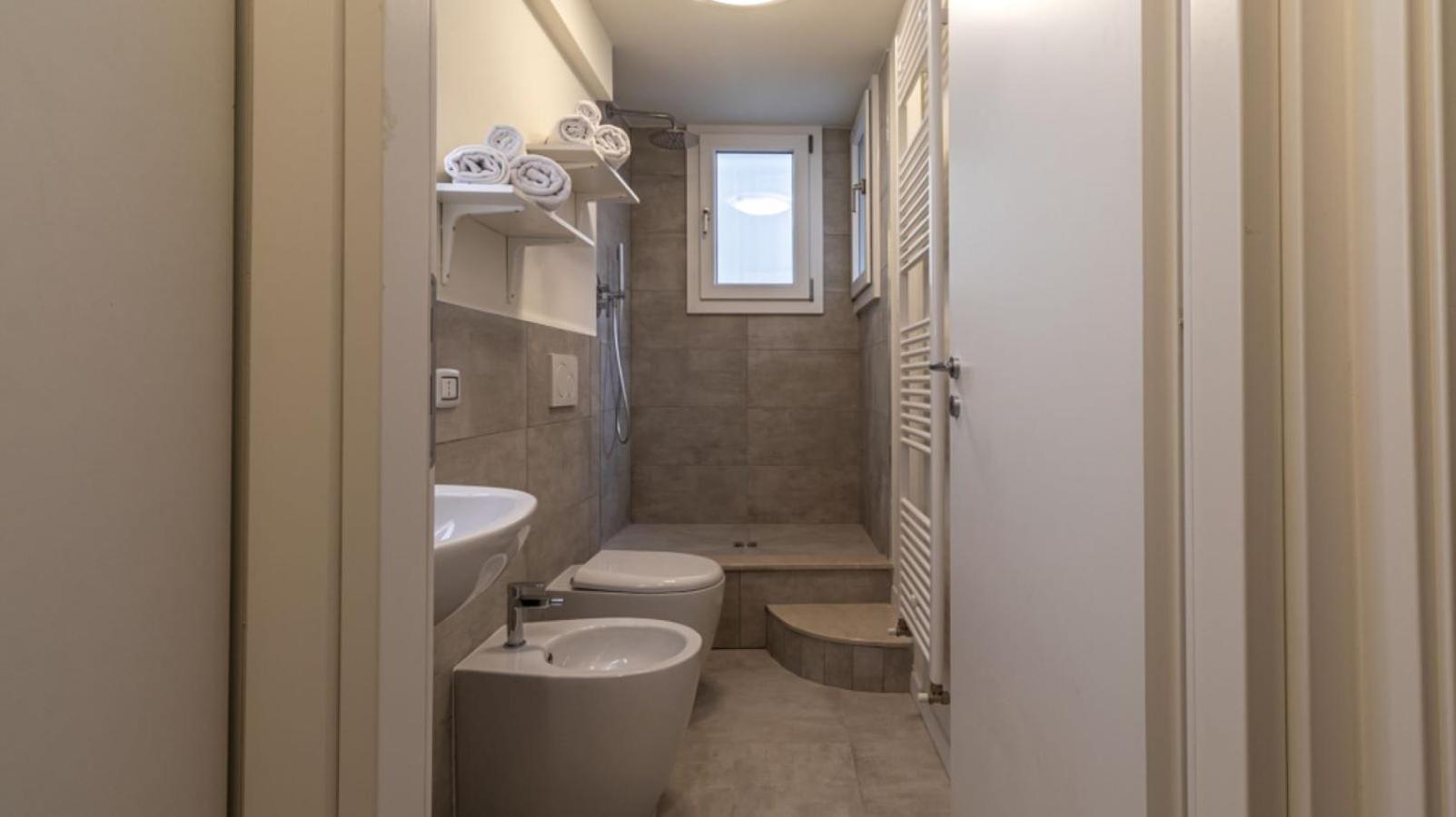 Apartment Al Centro - Affitti Brevi Italia Modena