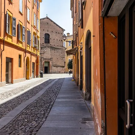 Suite Modena Al Centro - Affitti Brevi Italia Exterior photo